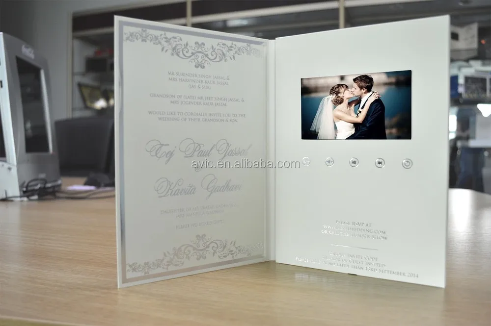 2023 New 4.5 inch modern wedding gift lcd video brochure invitation lcd video greeting card