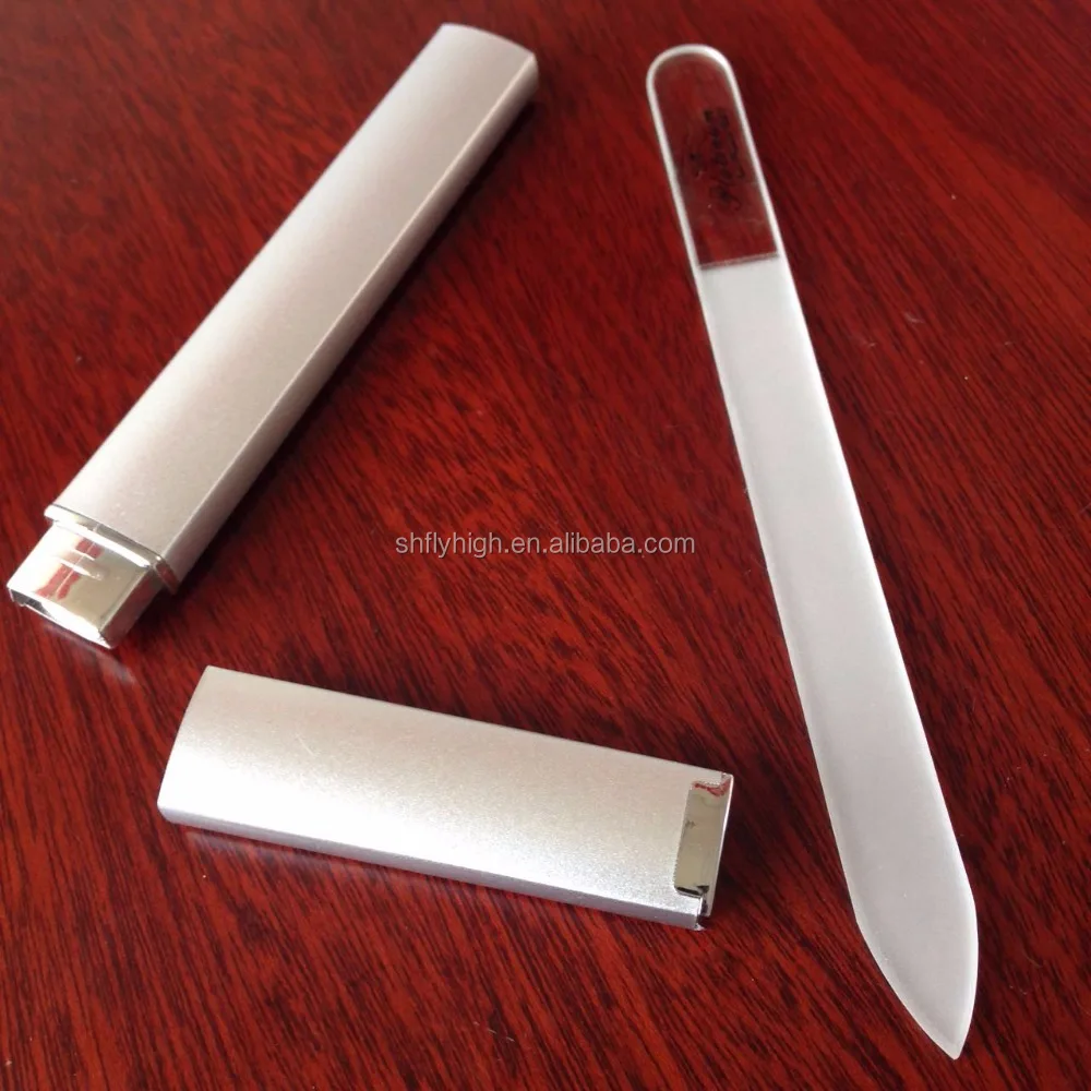 Glass nail file with aluminium case