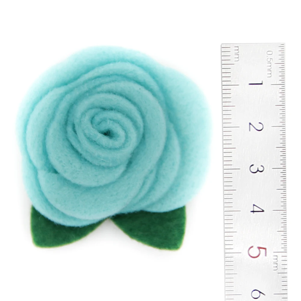 
cheap price 3D Lace Trim custom metal Medal felt wool flower 