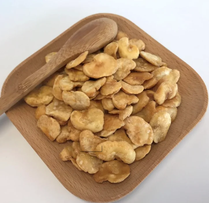 Salted & roasted broad bean chips