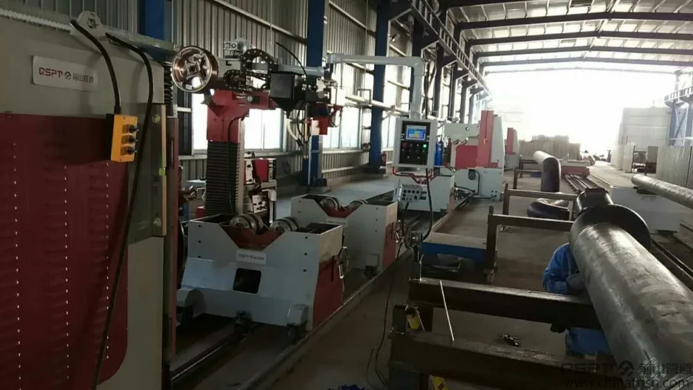 Автоматический сварочный центр для производства труб (патрон + ротатор)