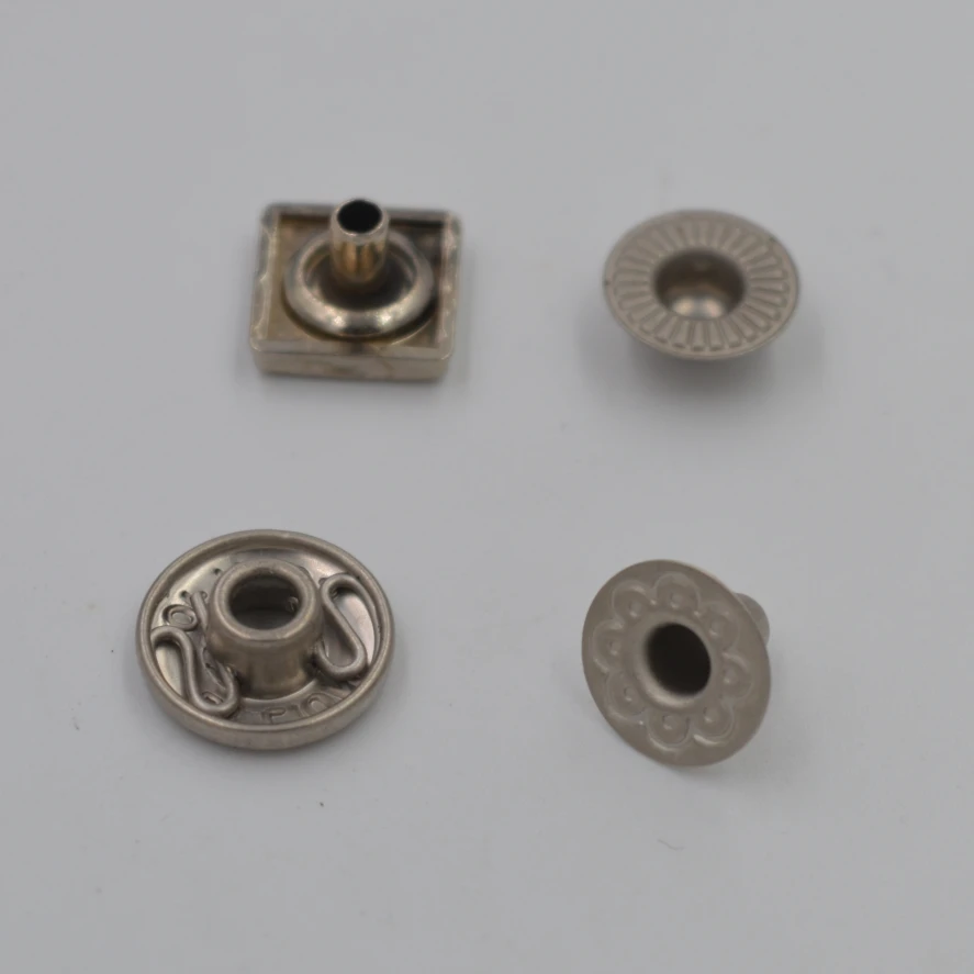 2018 factory sale custom alloy  snap buttons for clothing