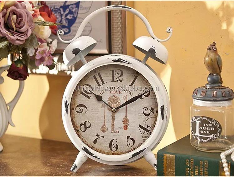 Fancy Vintage Decorative Bedside Metal Gift Table Clock