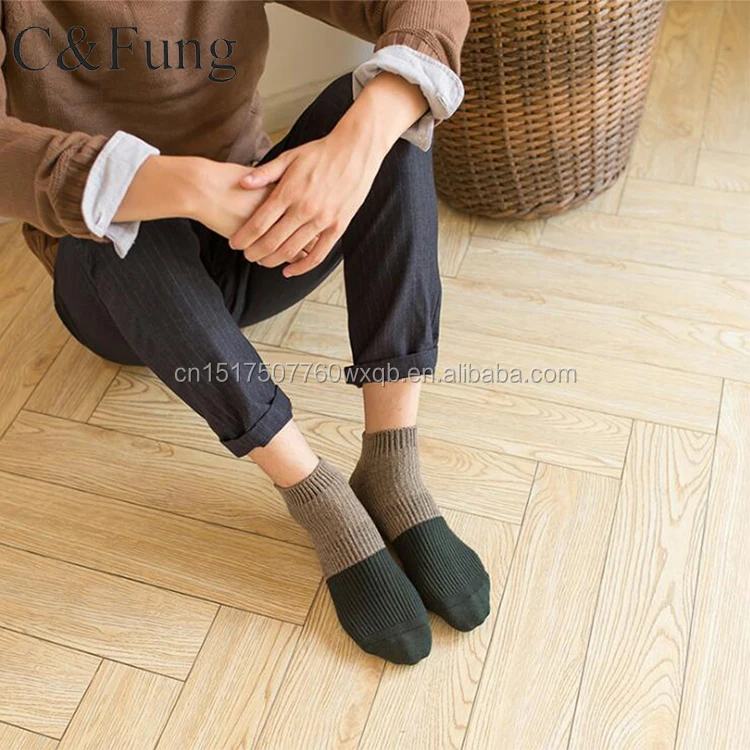 Горячий продавать дешевые мужские хлопковые спортивные длинные носки