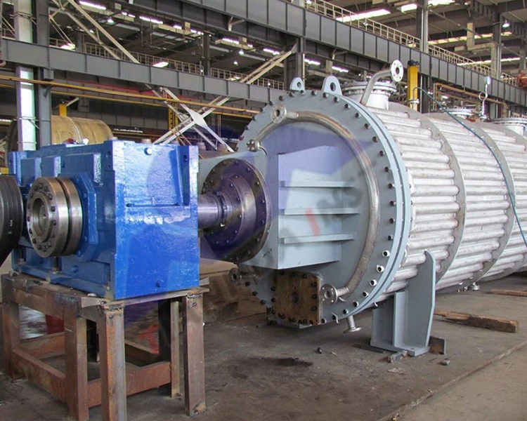 Fully automatic high efficiency tube bundle rotary steam tube dryer