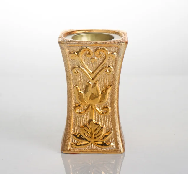 Multiple Design Metal Royal Decorating Middle East Arabic Incense Burner Bakhoor Handheld Bakhoor Portable Incense Burner