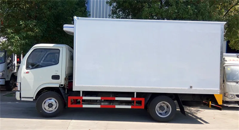 2-5 ton 3T 4*2 freezer refrigerated truck,ice cream cooled truck,fish delivery box truck cart for sale
