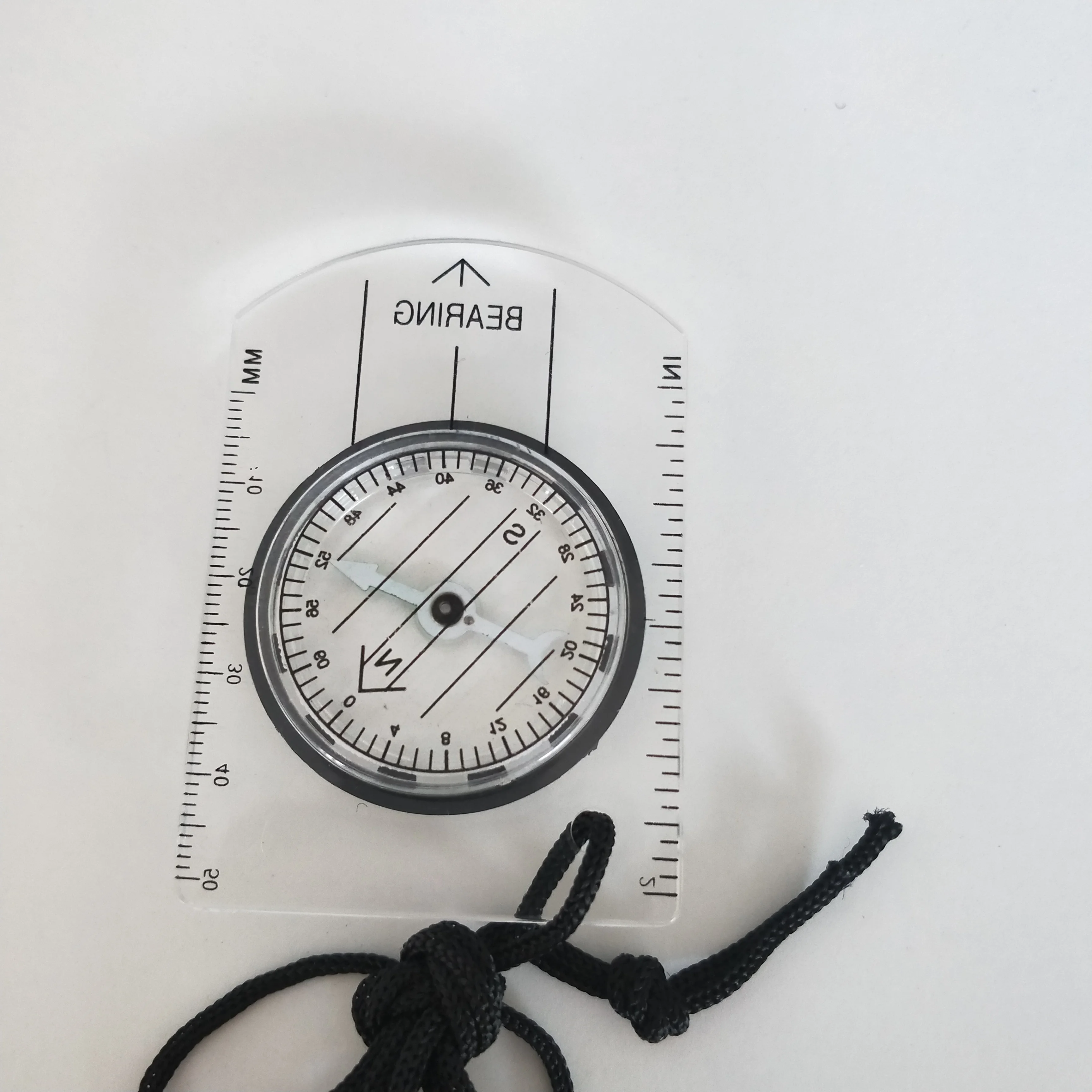 Supply outdoor products scale compass pendant compass