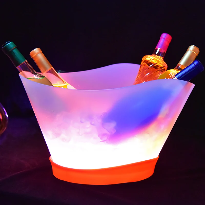 2023 Hot Selling  Pp Material Tray Hotel Promotional Led Ice Bucket For Beer