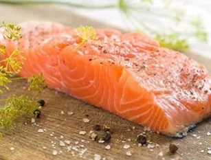 Хорошая цена жизненно важная пшеница глютен бренд XINRUIGUAN для водного корма