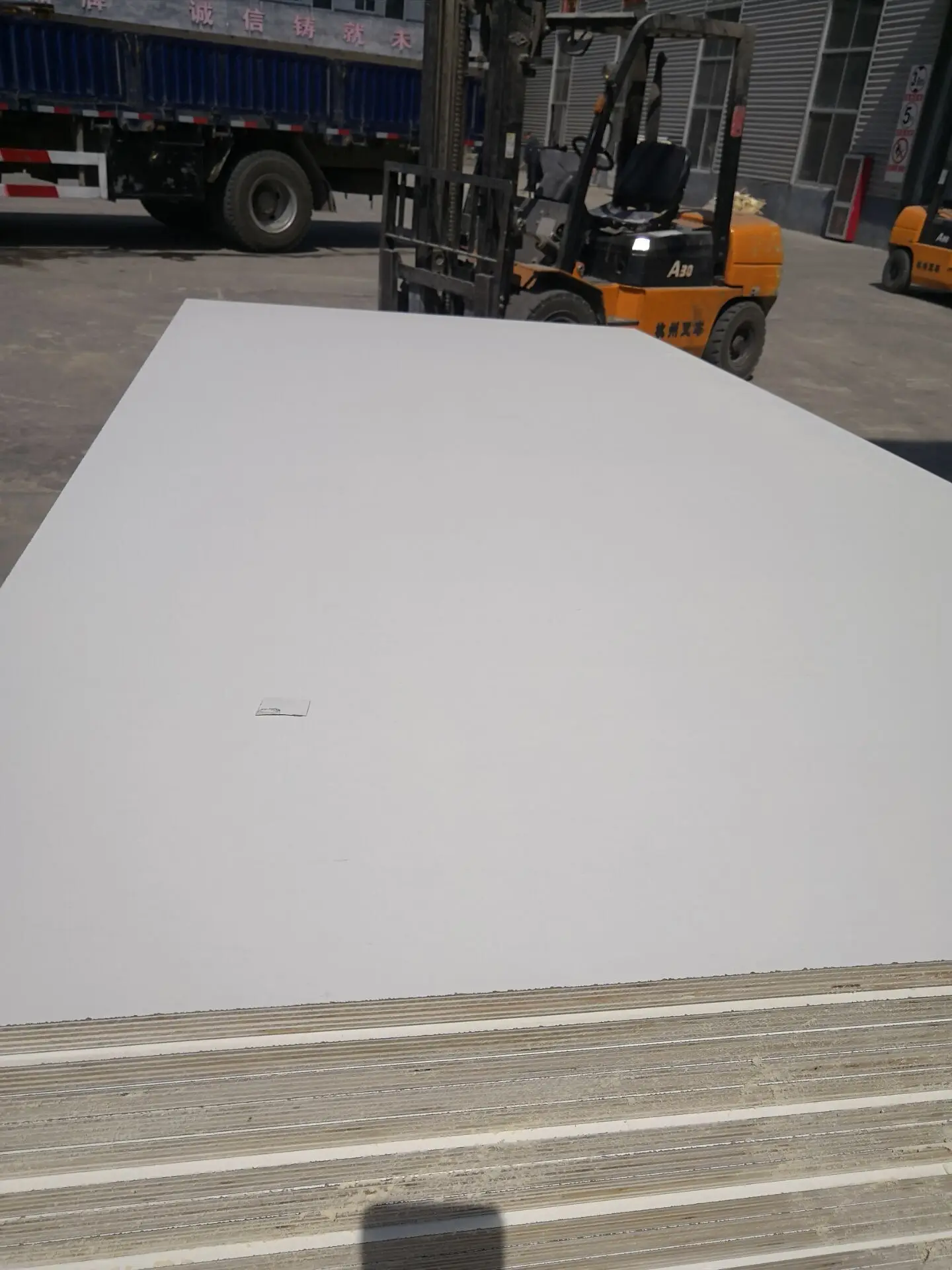 Фанера HPL 16 мм, листы ламината форму Израиля 1220x2440 мм