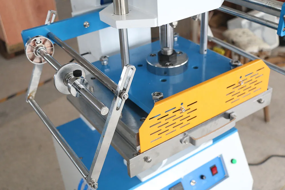 Hot Foil Stamping Machine Motor New Product 2020 Heat Press Machine Provided 220V CE Certificate Letterpress Automatic ZY-819M2