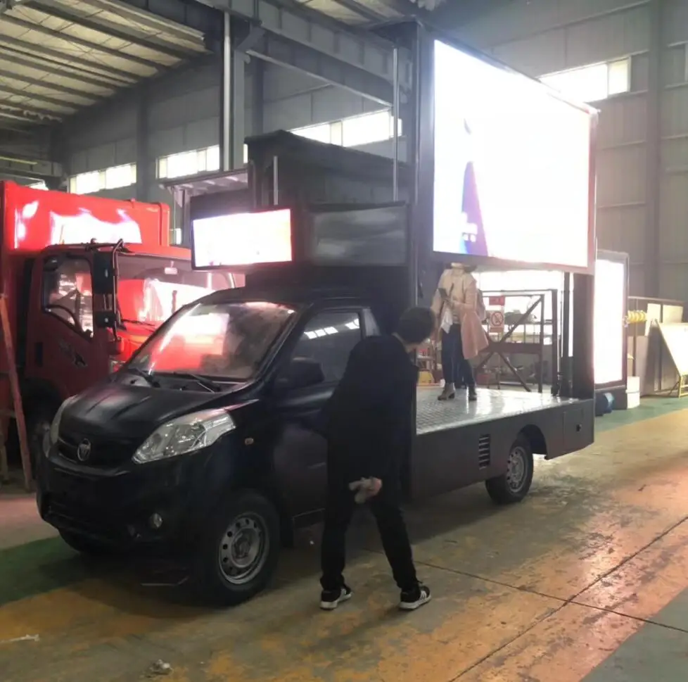 
Gasoline Type ,FOTON Light LED truck ,two sides P6 Full Color LED screen 