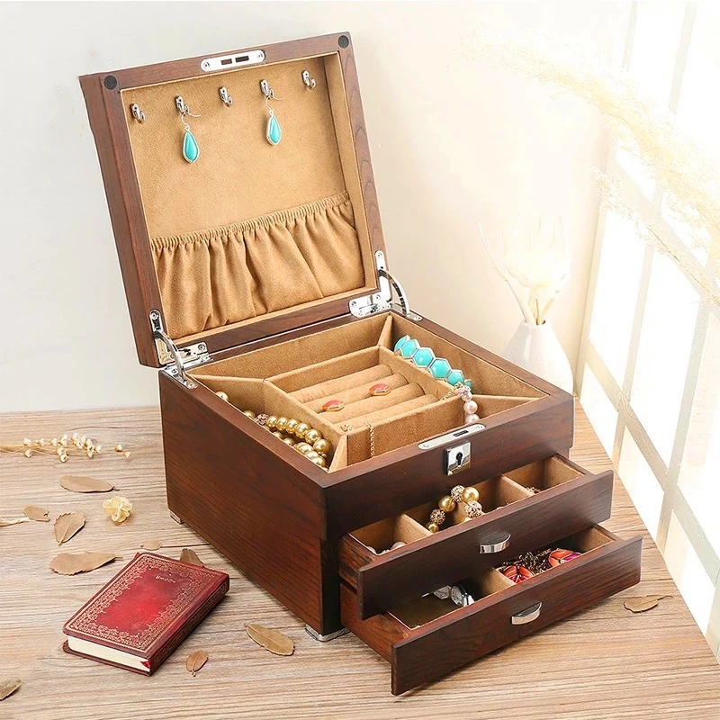 Custom  New Wholesale Solid Wood  Jewelry  Box With Lock Luxury Wooden Case