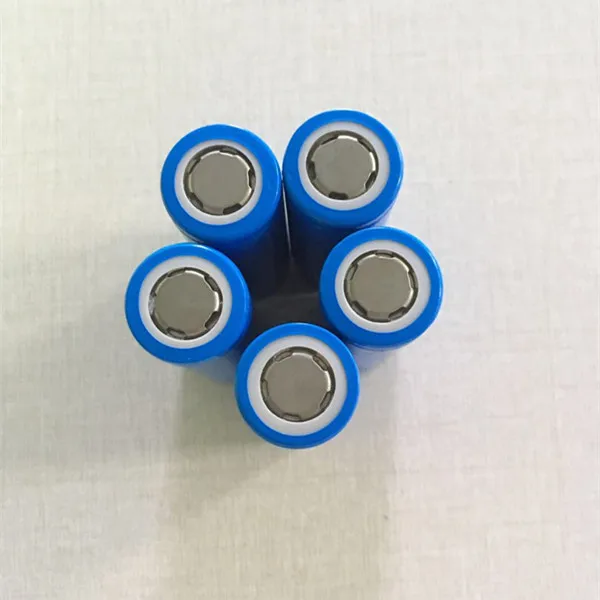 Лучшие Продажи Литий-3.2 В 2000 мАч 22650 Батарея LiFePO4