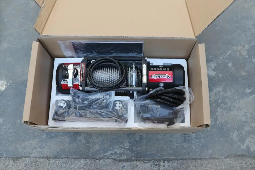 Лебедка Musclelift 9500 фунтов для бездорожья L и cruiser