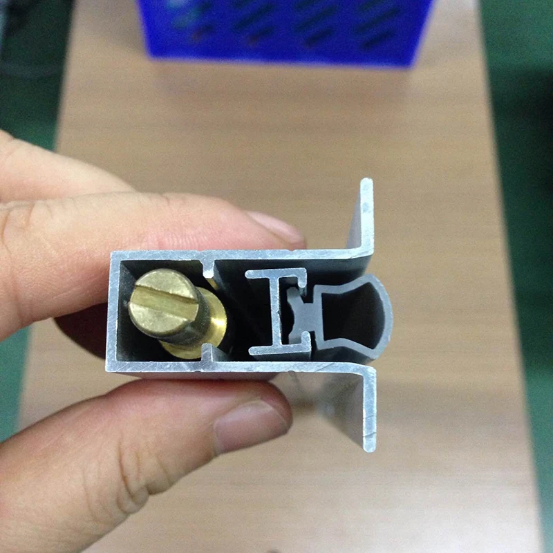 1000mm Automatic Door Bottom Seals Automatically Lift Aluminium Weatherstripping U type Edge Groove Hidden Sealing Bar M002