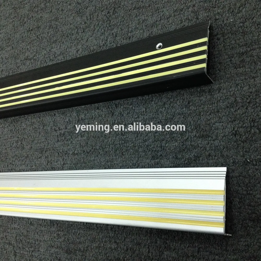
photoluminescent aluminum stair nosing 