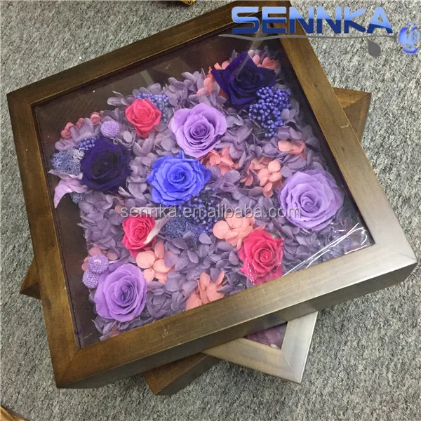 Wholesale Christmas Gift Eternal Rose Preserved Flower Photos Frame Home Decorative Dried Flower In Wooden Frame