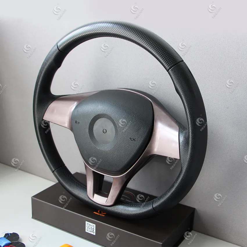 Display Steering Wheel Model for Showing Car Steering Wheel Wrap Cover At Auto Accessories Store