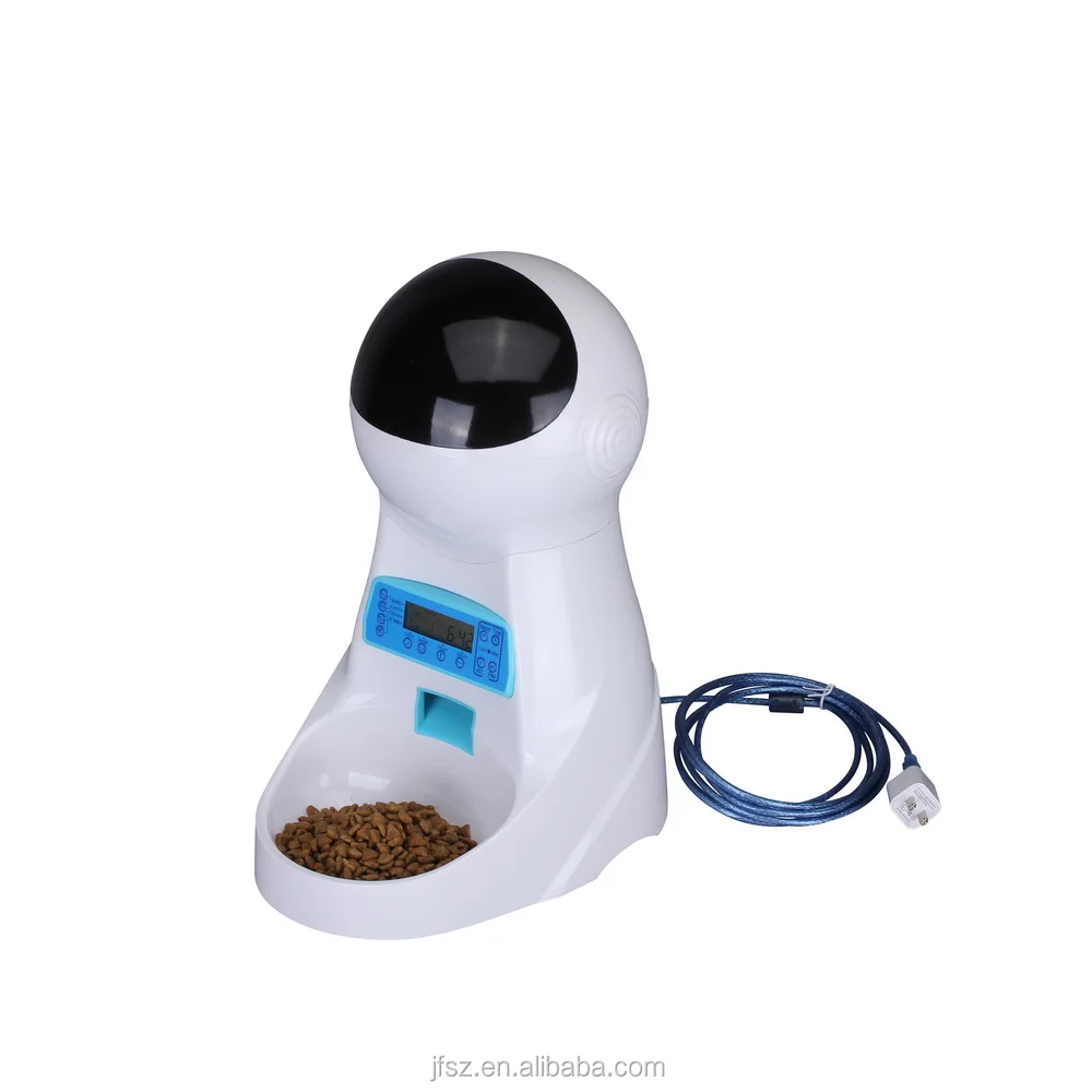 New Arrival 2018 High-tech Smart Automatic Dog Pet Feeder with Camera