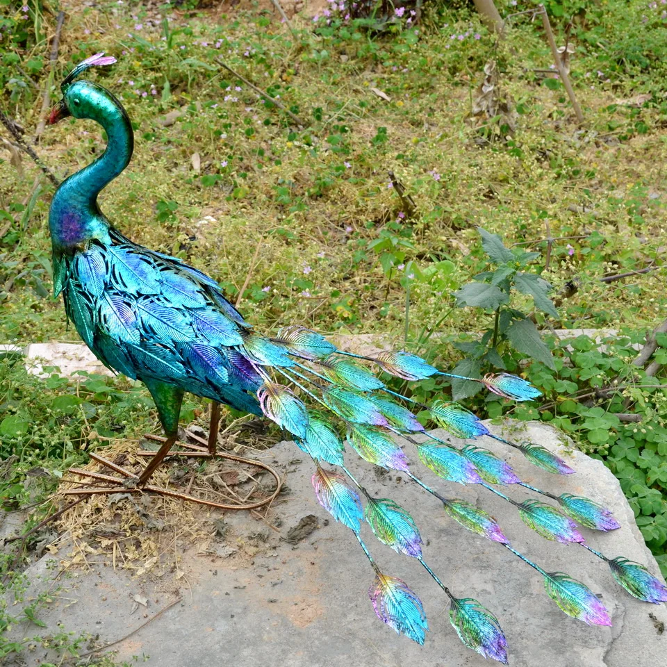 yard art ornaments outdoor metal Peacock Figurine