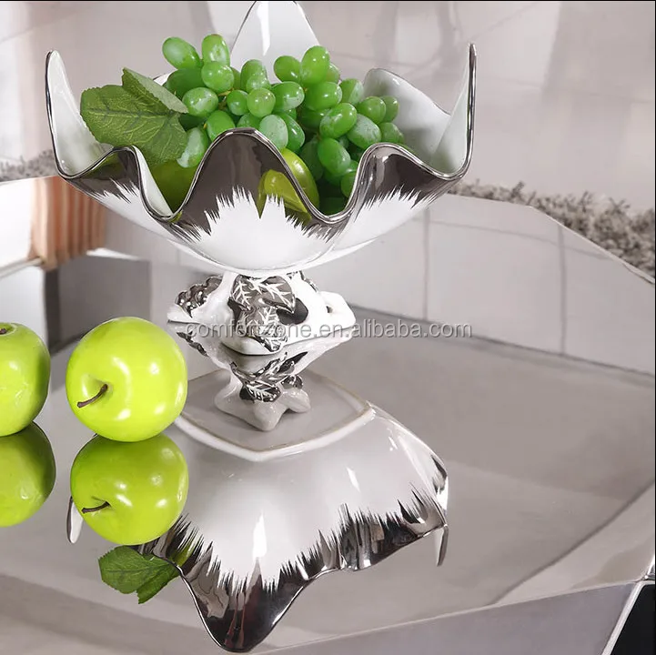 CN8023 antique modern round silver mirror coffee table with stools