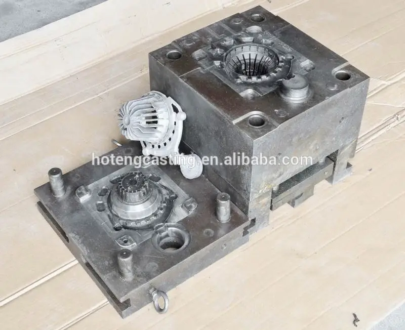 2016 Ningbo H13 steel and 2344 steel auto mold