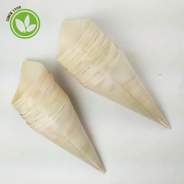 
Quality Good Price Disposable Wooden Cone for Nuts and Snacks 