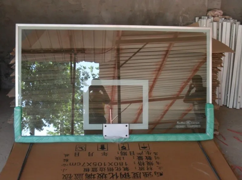 basketball pole and backboard