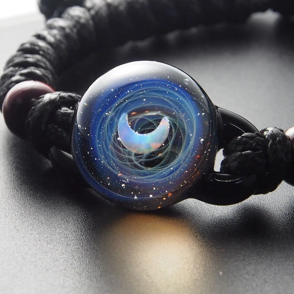 Moon Opal Gemstone Ball Handmade Glass Space Universe Galaxy Necklace Round Glass Pendant for simple jewelry