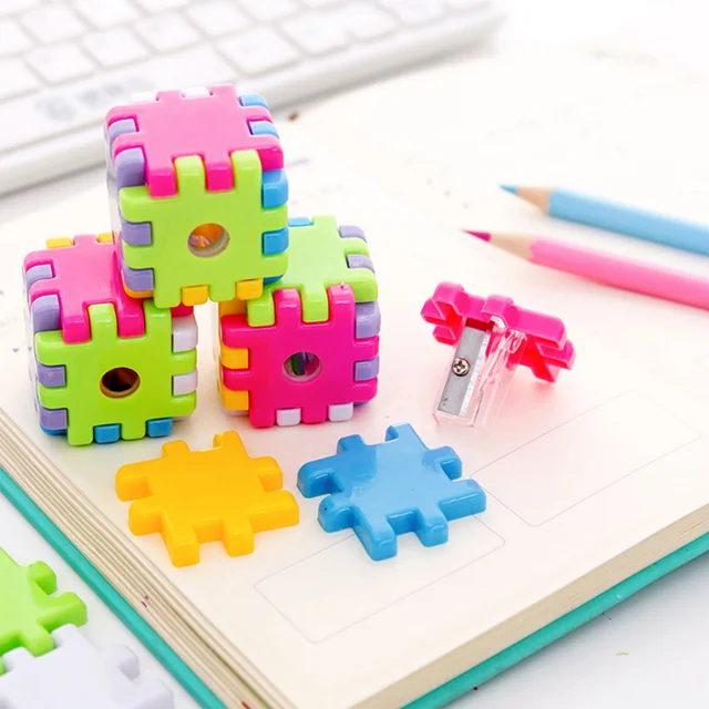
Cartoon cube small pencil sharpener students pencil sharpener stationery 