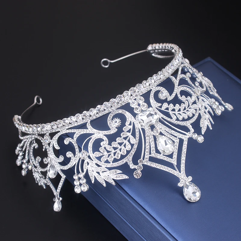 The new design company annual meeting decorates women sophistication crown