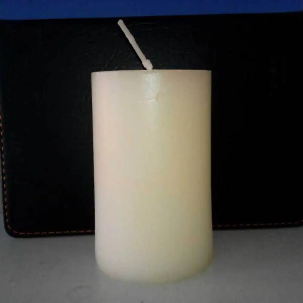 Paraffin Wax Pillar White Candles