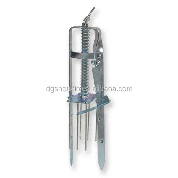 Outdoor metal hole tunnel gopher mole trap galvanized for garden
