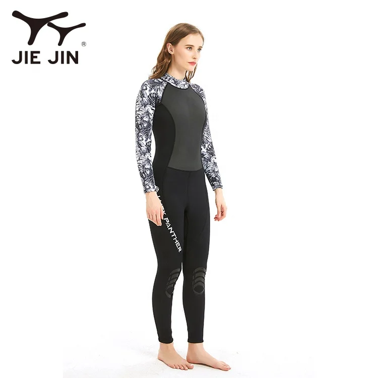 Custom Printed Low MOQ  Top Quality 3-5mm Neoprene Women Wetsuit