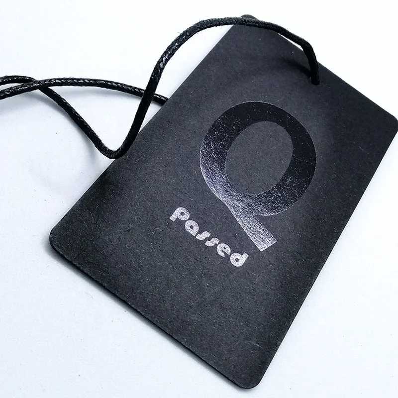 
Customize Recycled Clothing Price Tag Prijskaartje China Garment Accessories Black Paper Hang Tag 