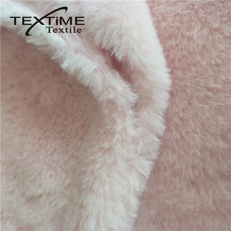 
Attractive New Design White Wave Pv Plush Fleece Faux Rabbit Fur Fabric 