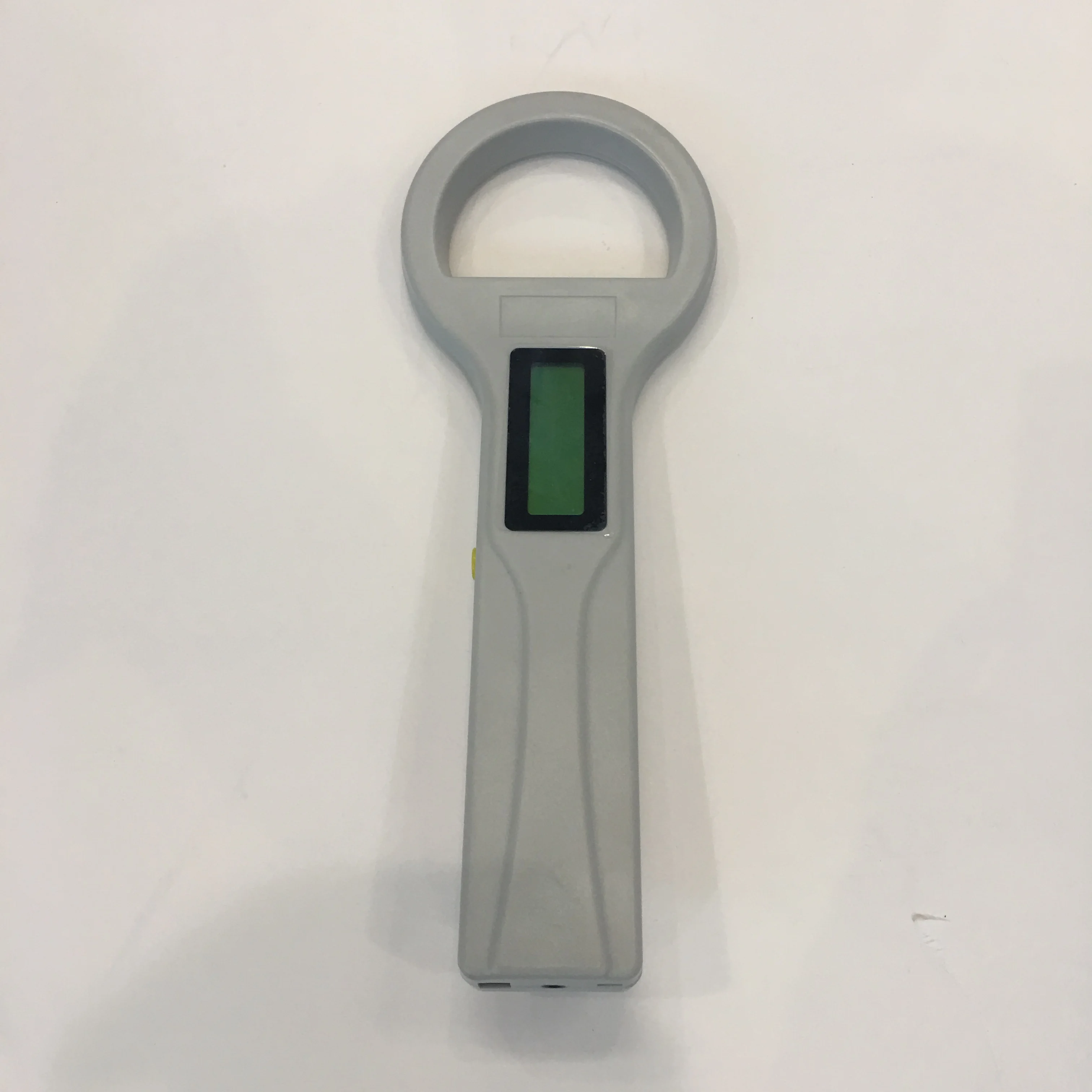 HOT SALE Livestock RFID TPU LF/UHF animal ear tag Reader