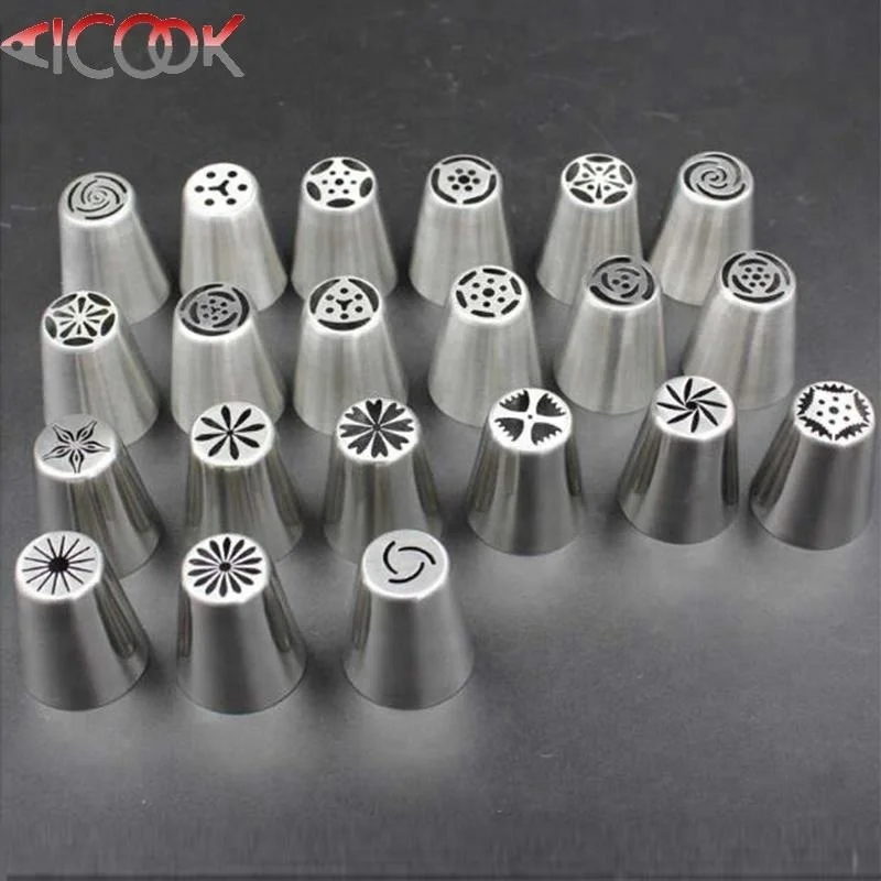 Different styles cake decorating russian nozzles