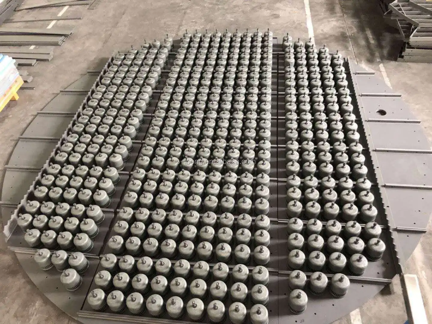 
Stainless Steel Metallic Bubble Cap Distillation Column 