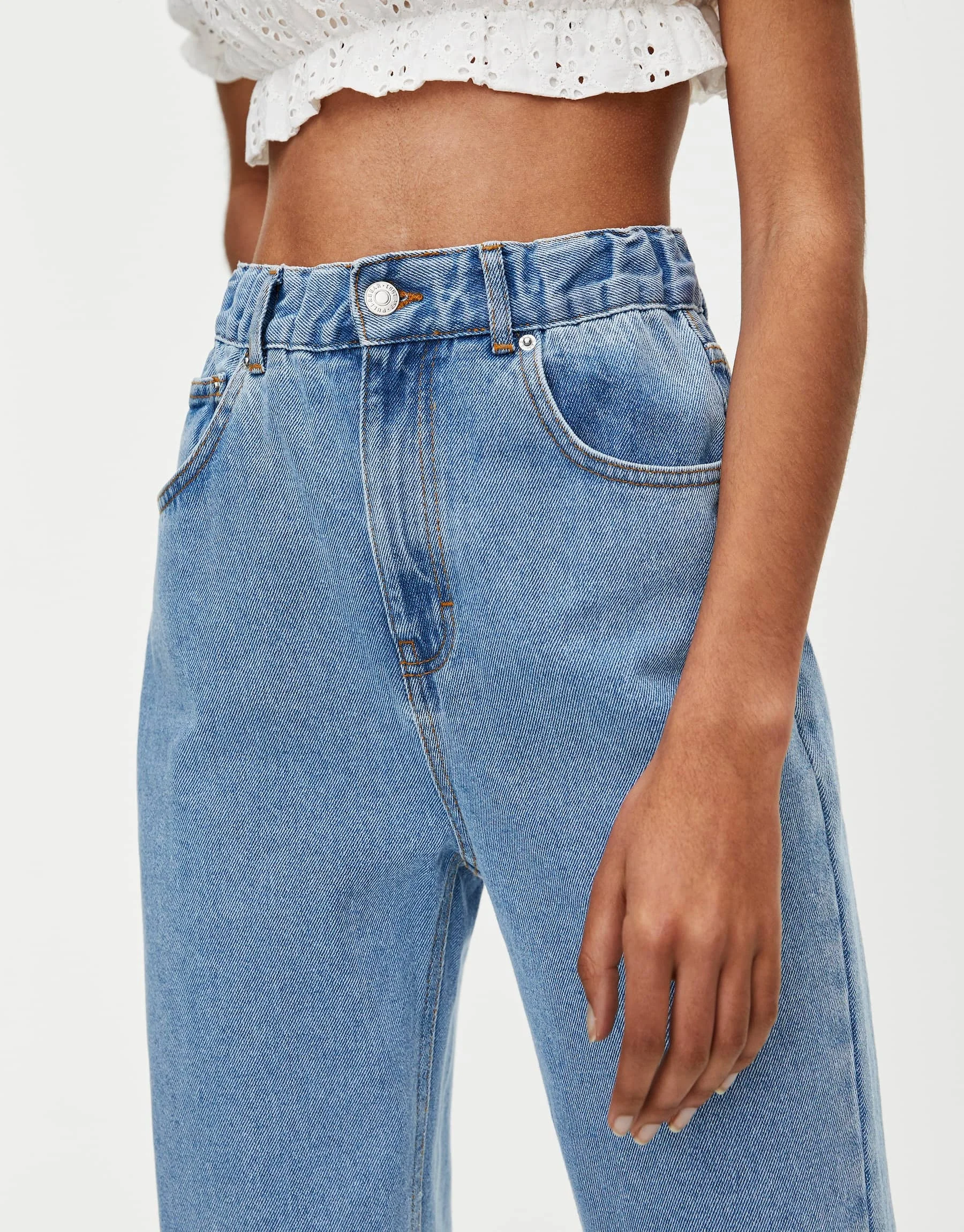 Classic casual straight high waist zipper fly women jeans