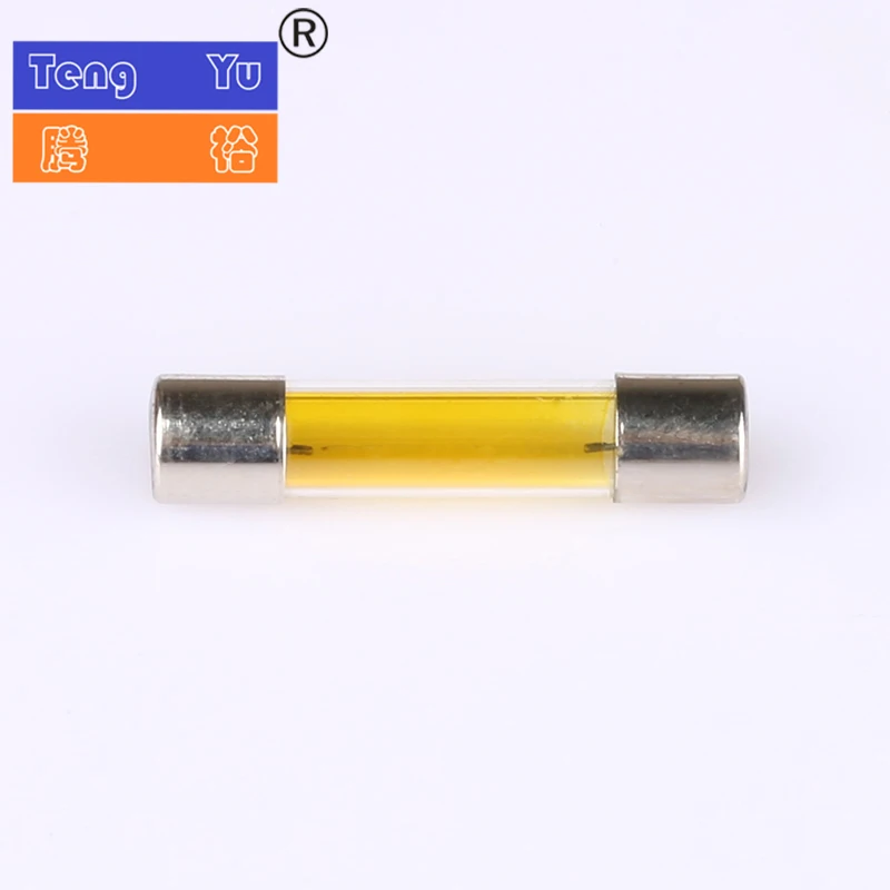 ST6 Incandescent light bulb 12V3W car license plate light fitting bulb festoon bulb most of cars