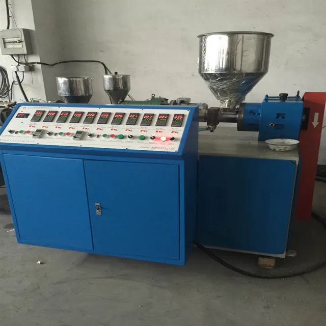 JY013 Трехцветная экструзионная машина из ПП соломы