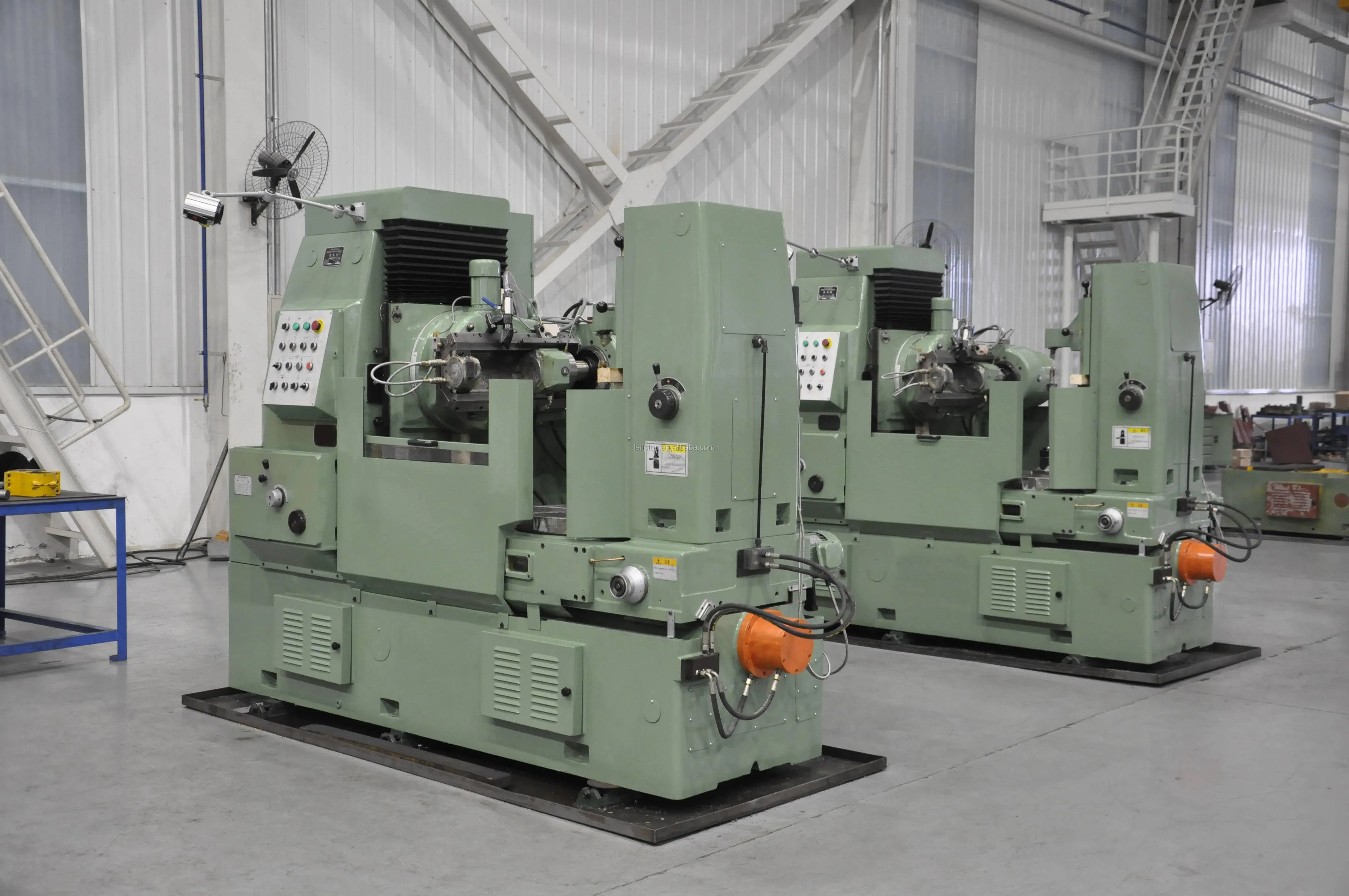 Хорошая цена на фрезерный станок с ЧПУ