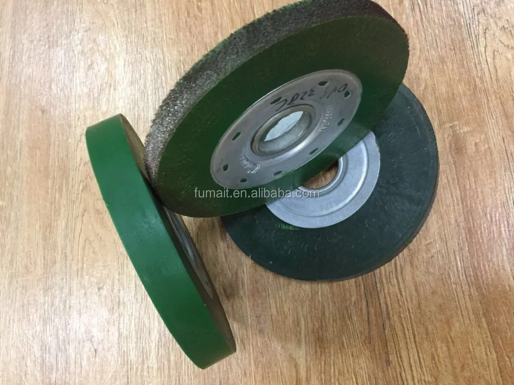 Инкапсулированная проволочная колесная щетка для аккумуляторной промышленности