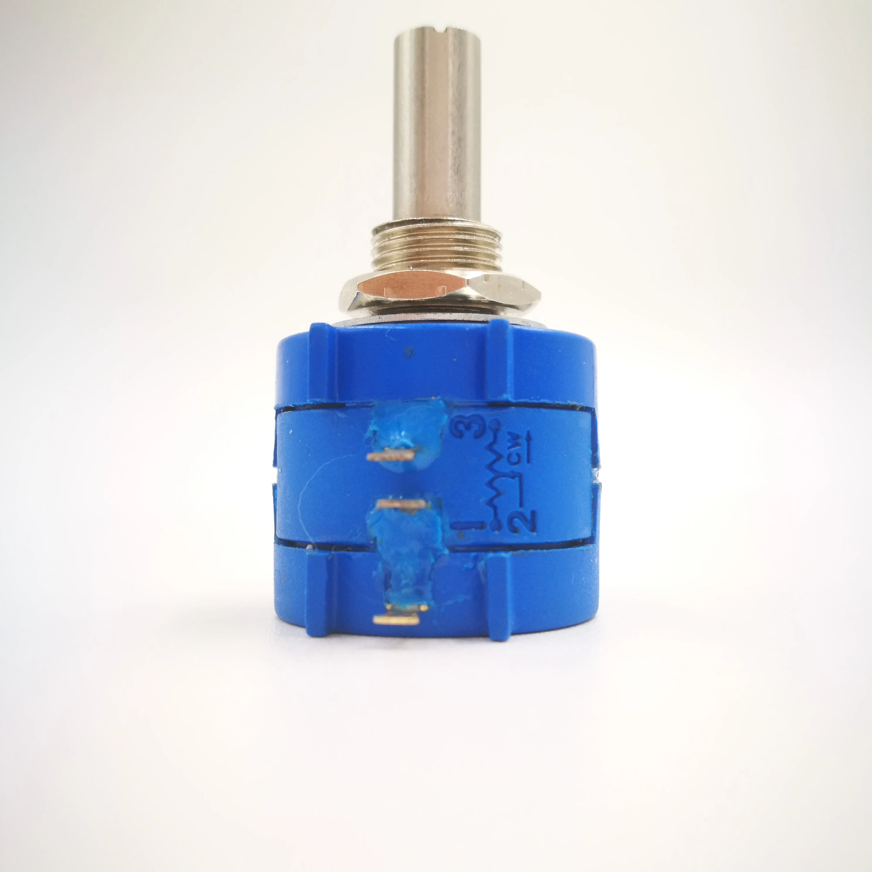 
3590 multi-turns potentiometer 