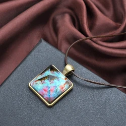 2017 Glowing Crystal Glow in the Dark Pyramid Pendant Outer Space Star Dust Necklace Triangle Geometric Magic Necklace