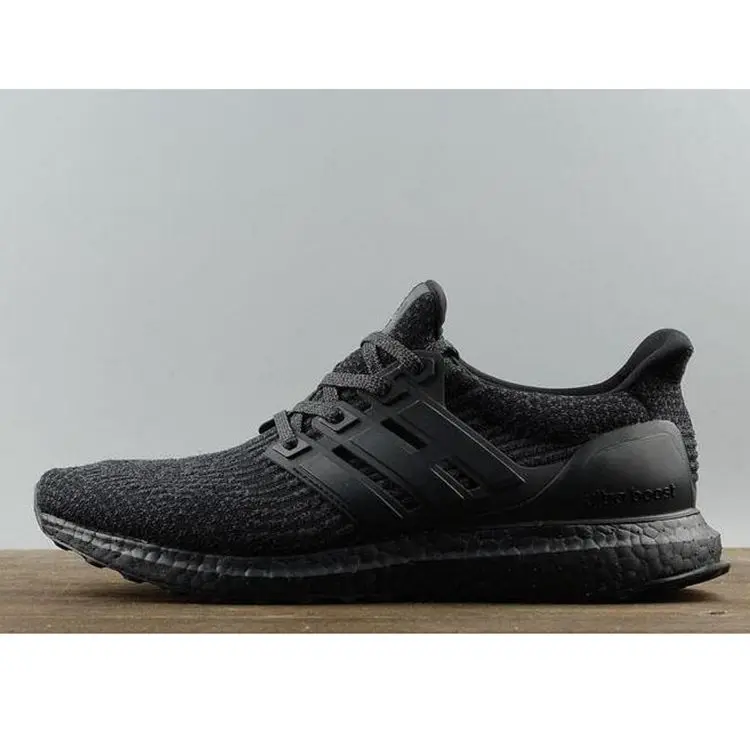 
High Quality 3.0 4.0 Running Shoes Men Women3.0 III Primeknit Runs White Black Sports Sneaker 