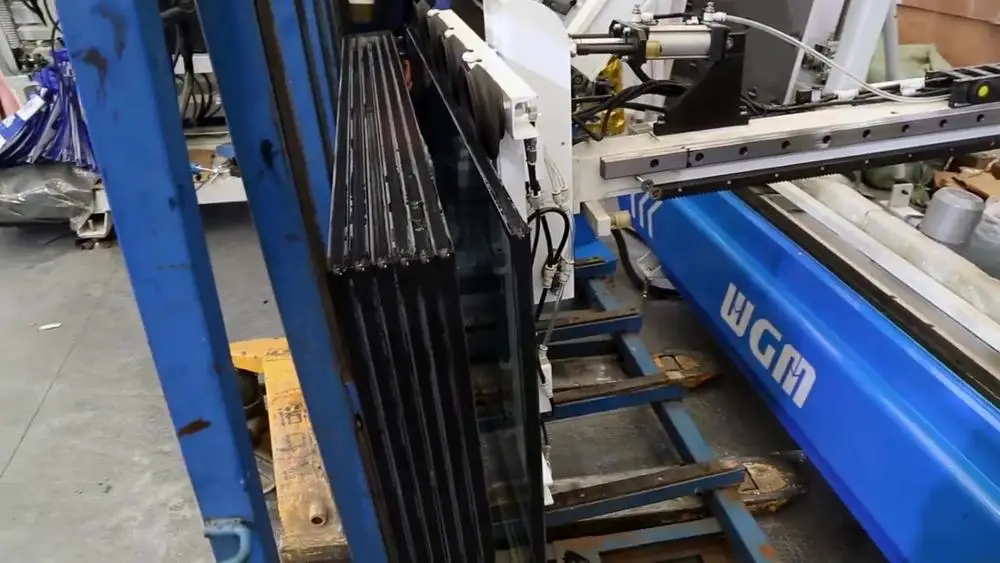 Double Glazing Processing Machine WLXP2000 Automatic Insulating Glass Unloading Machine